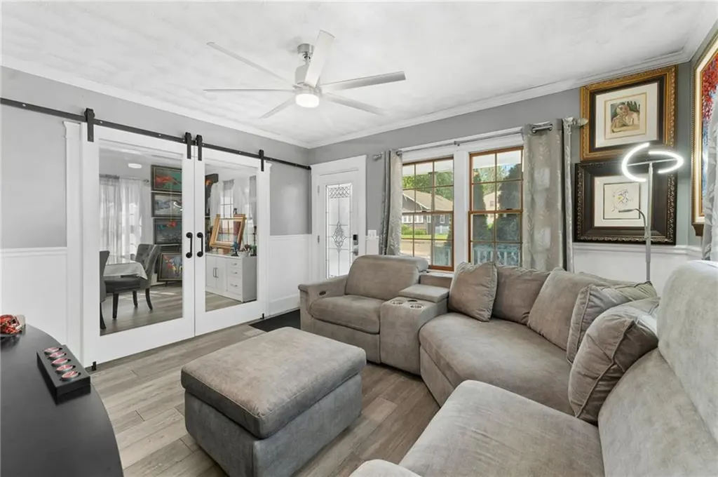 64 Shippee Avenue West Warwick RI 02893