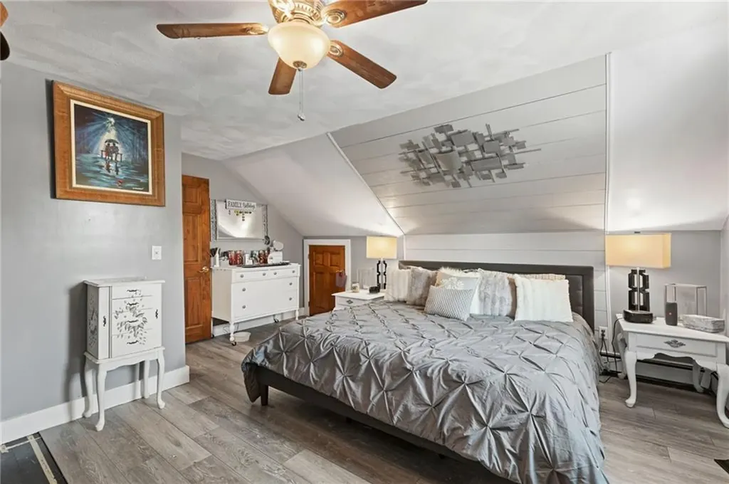 64 Shippee Avenue West Warwick RI 02893