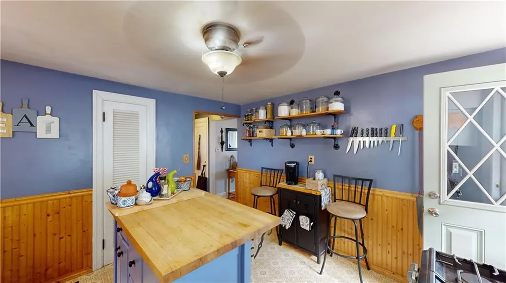 97 Dewey Avenue Pawtucket RI 02861