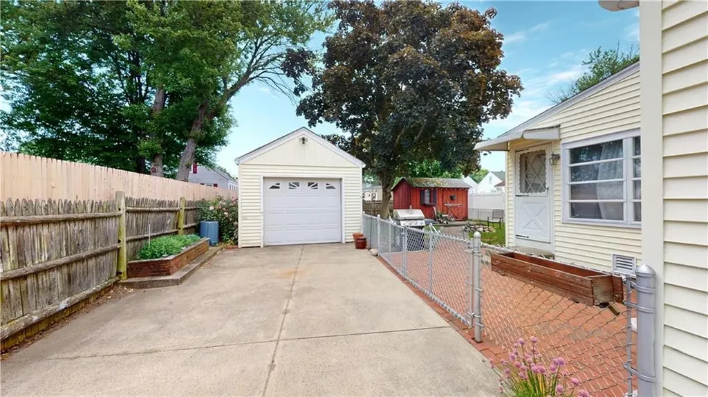 97 Dewey Avenue Pawtucket RI 02861
