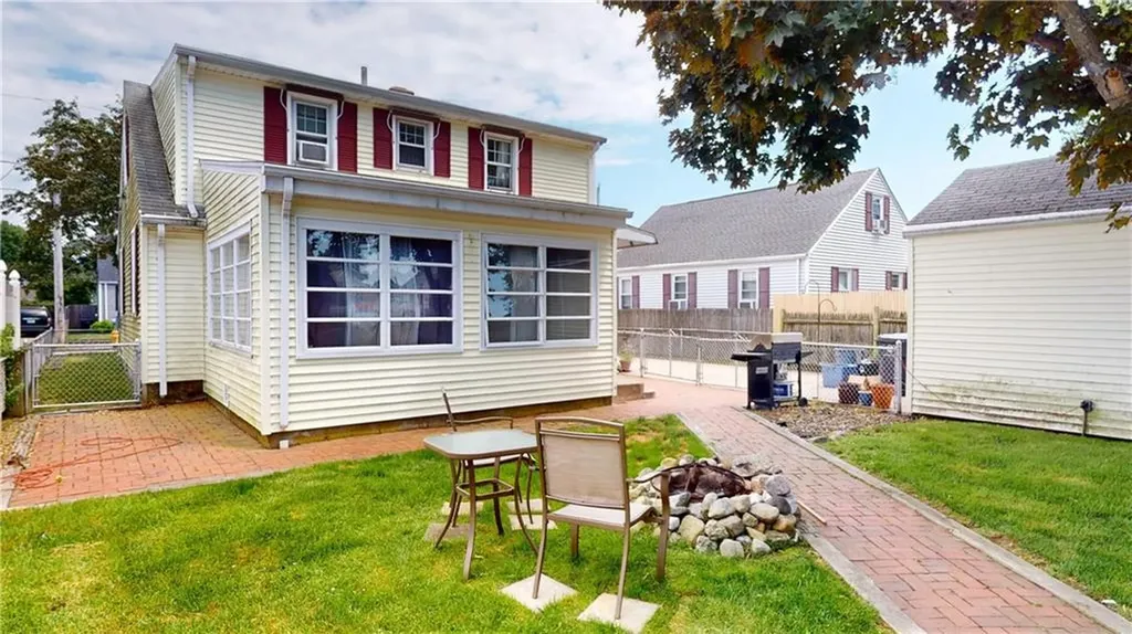97 Dewey Avenue Pawtucket RI 02861