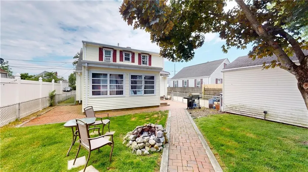 97 Dewey Avenue Pawtucket RI 02861