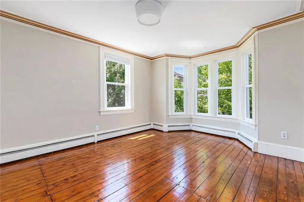 42 East Street Providence RI 02906