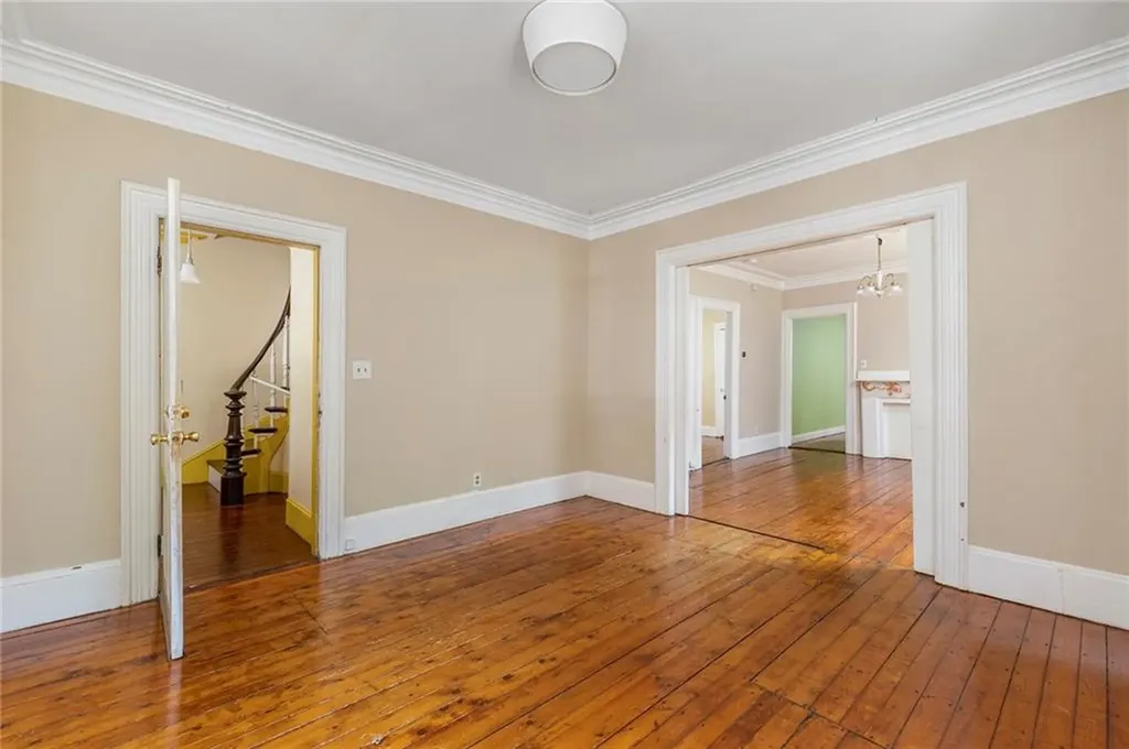 42 East Street Providence RI 02906