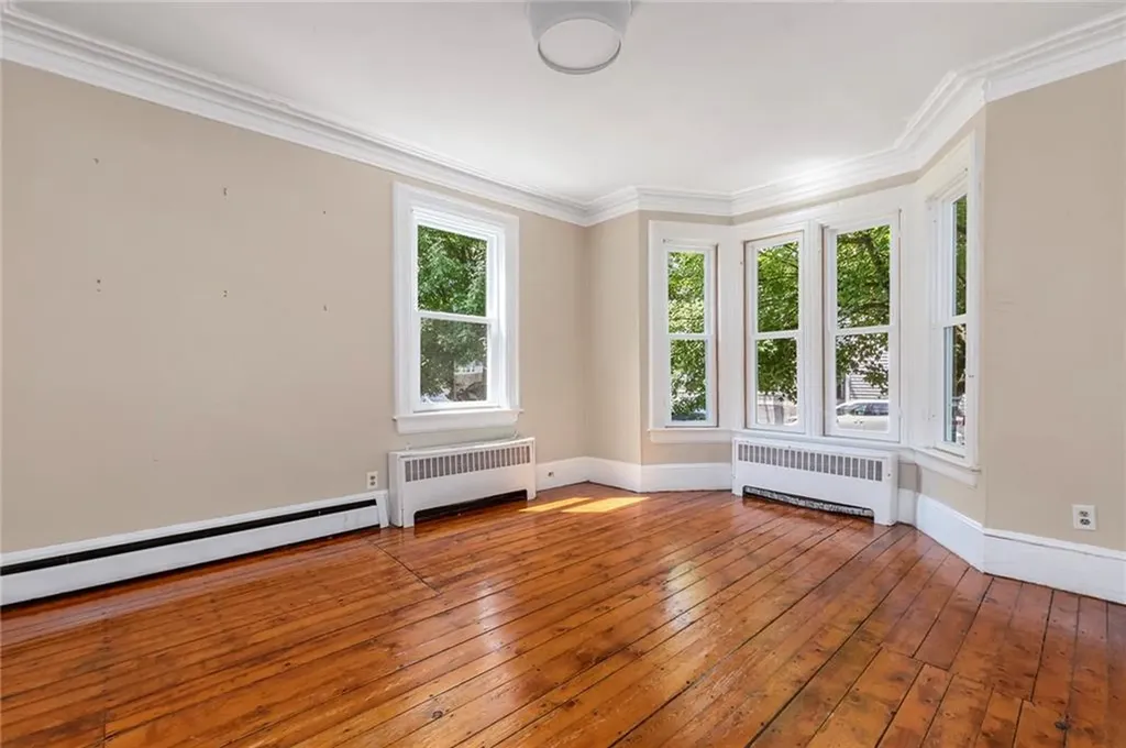 42 East Street Providence RI 02906
