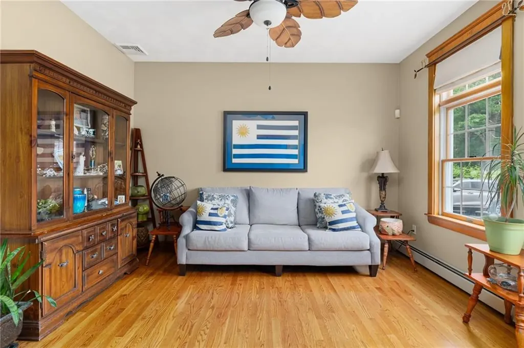 48 Sharon Drive Coventry RI 02816