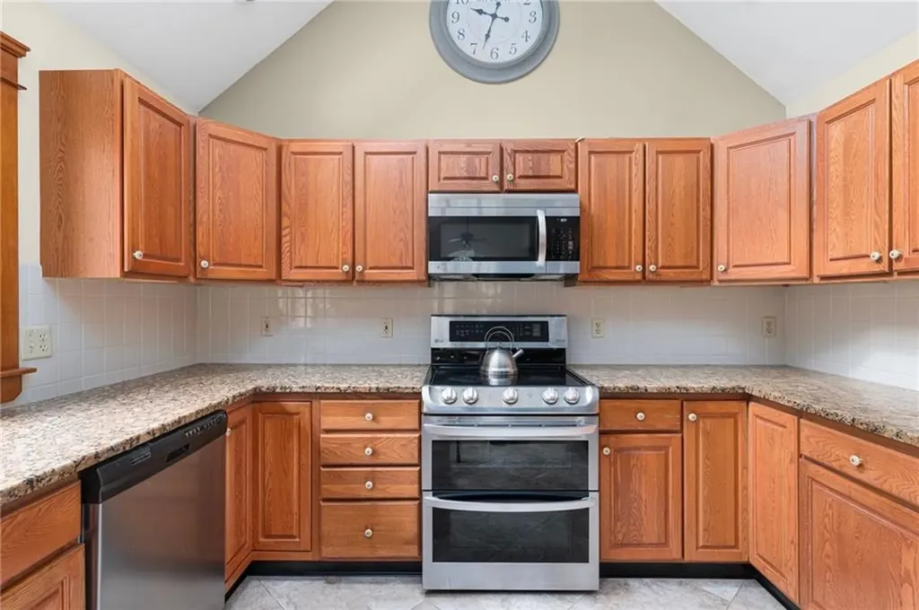 48 Sharon Drive Coventry RI 02816