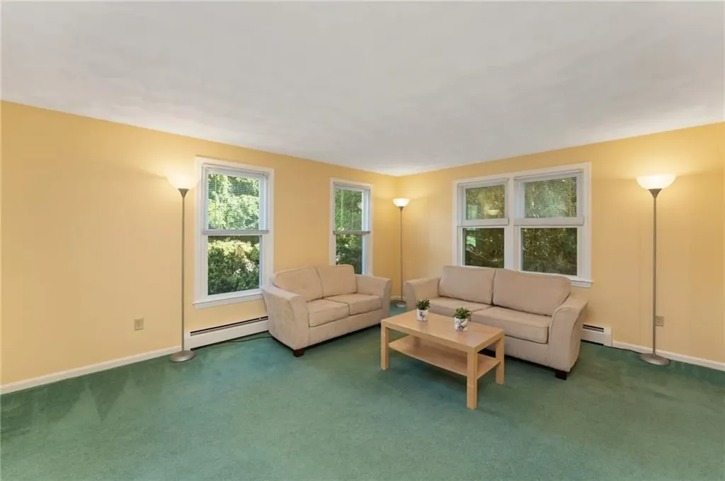 72 Scarborough Road Cumberland RI 02864