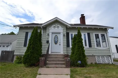 45 Grosvenor Avenue Pawtucket RI 02860