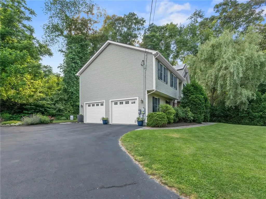 740 Lower River Road Lincoln RI 02865