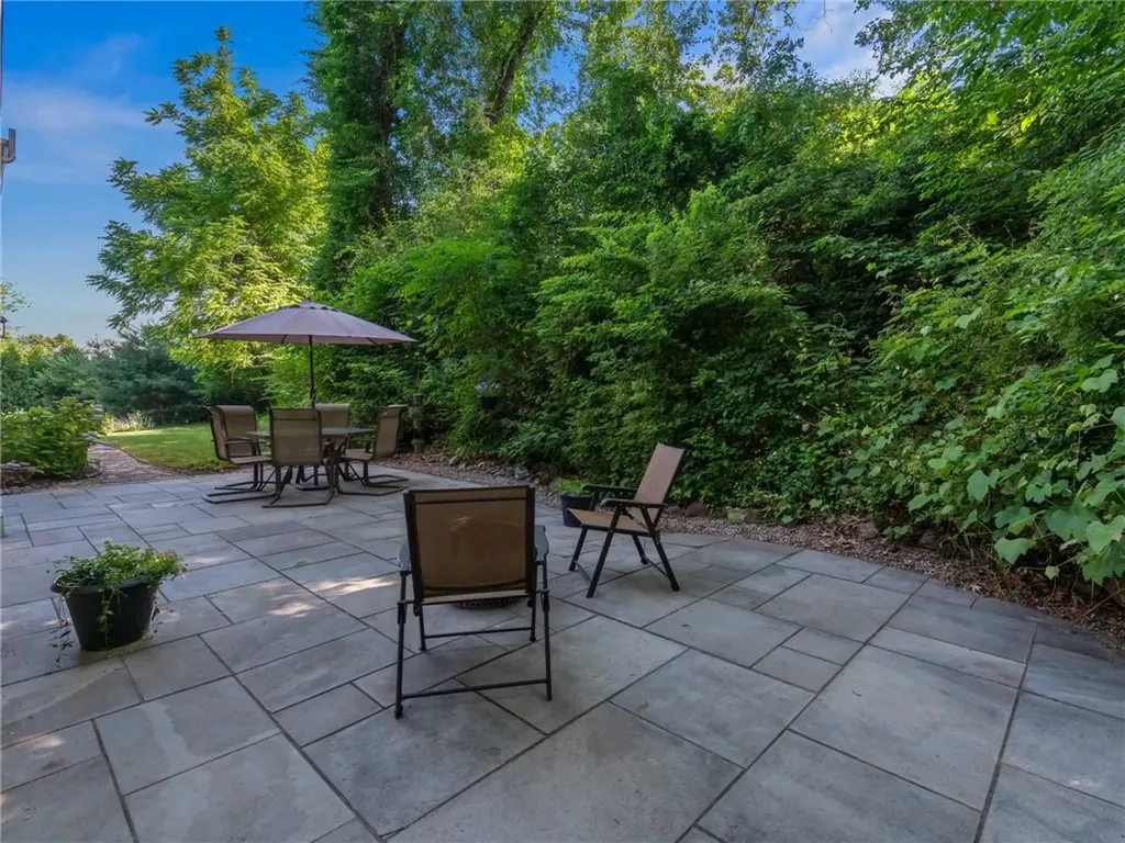 740 Lower River Road Lincoln RI 02865