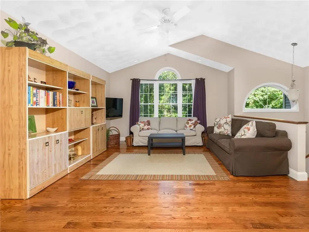 740 Lower River Road Lincoln RI 02865
