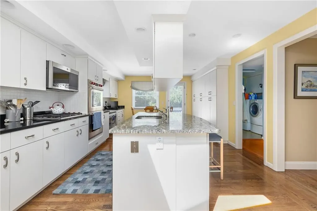 25 Old Tannery Road Providence RI 02906