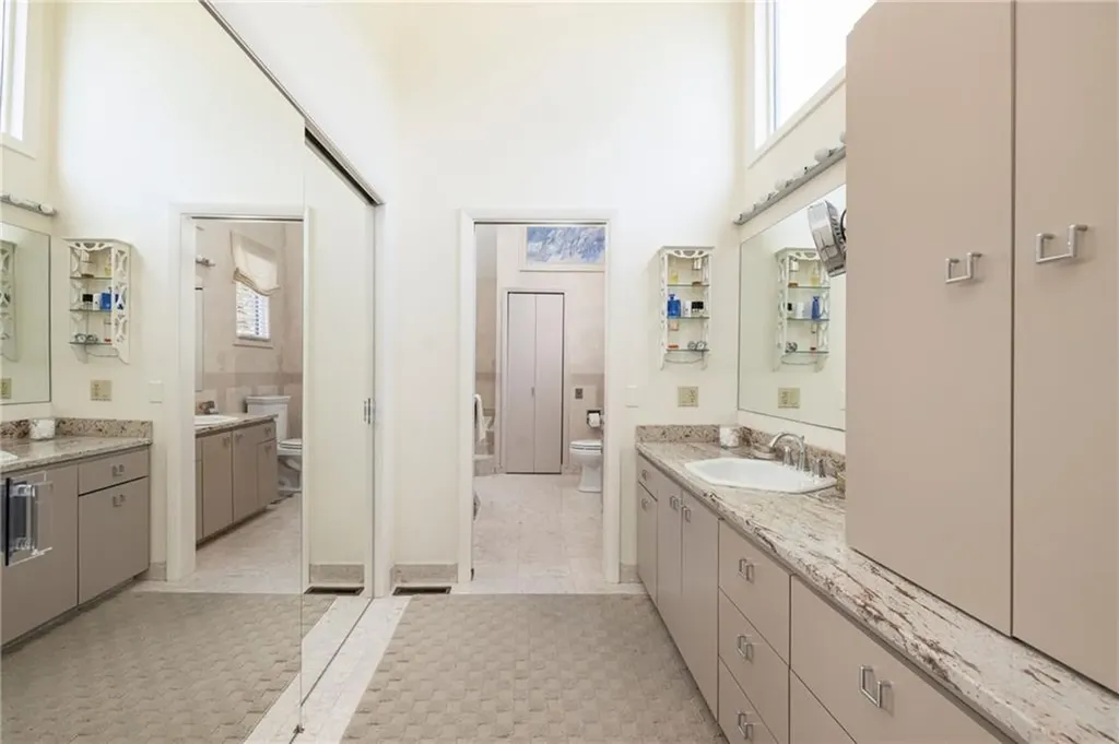 25 Old Tannery Road Providence RI 02906