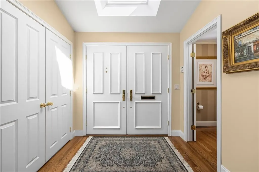 25 Old Tannery Road Providence RI 02906