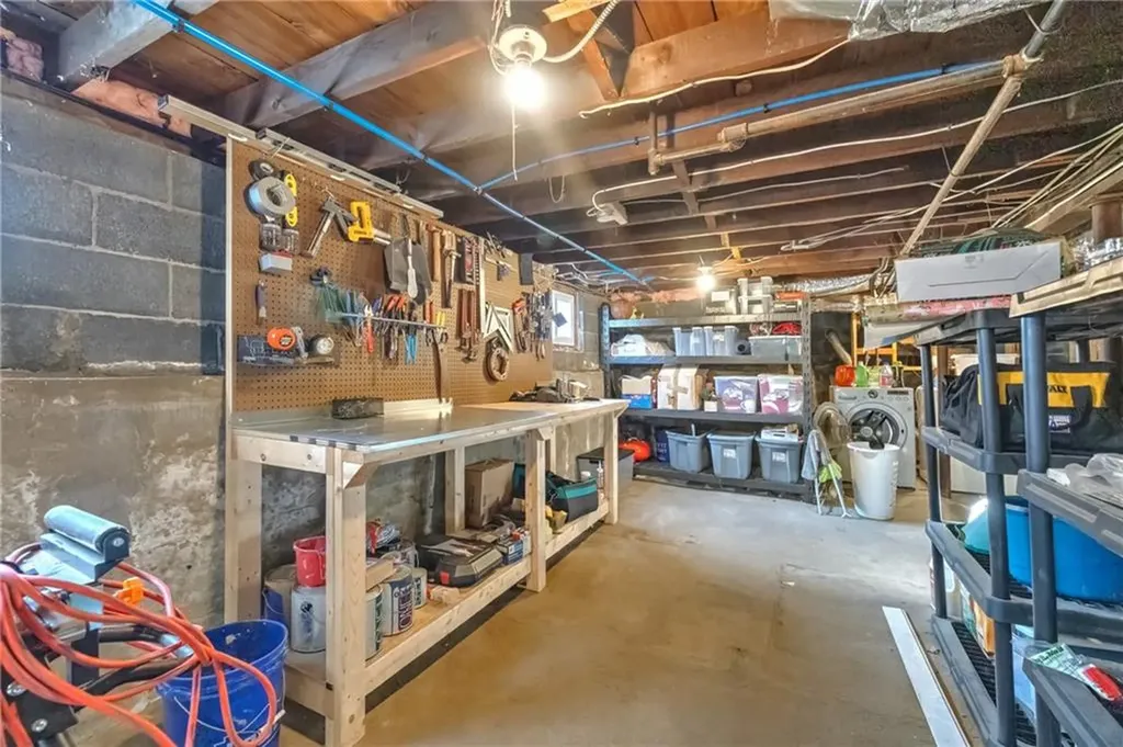 149 Pinehurst Avenue Warwick RI 02889