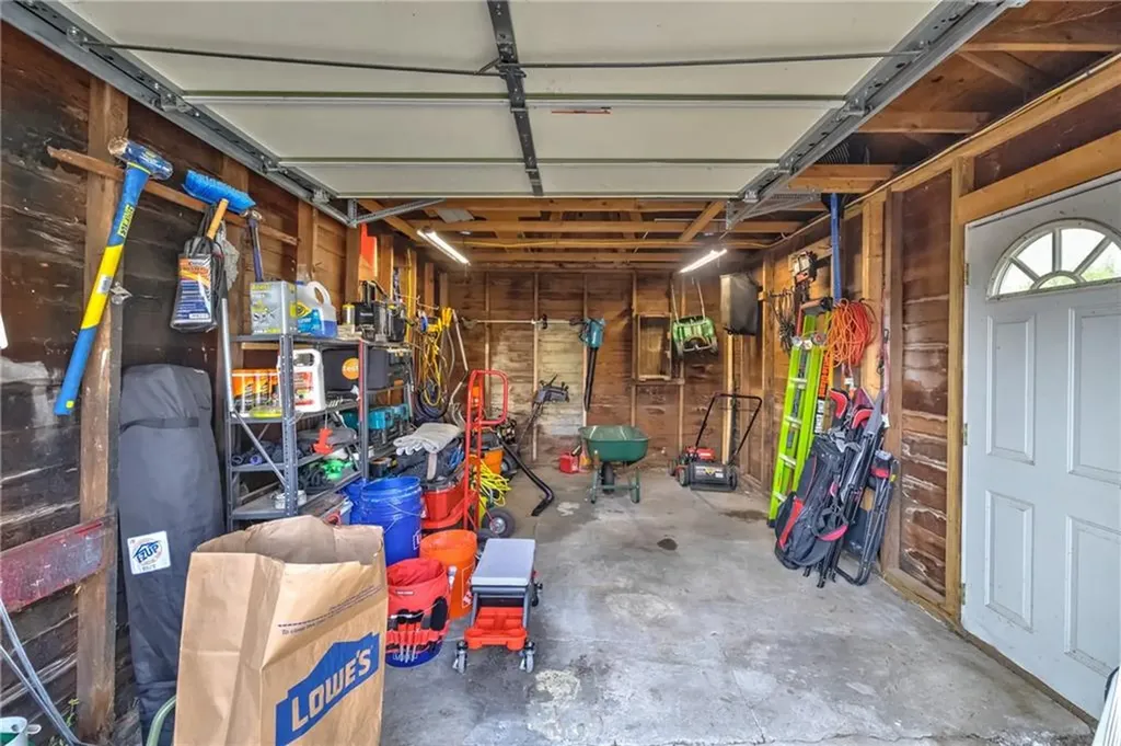 149 Pinehurst Avenue Warwick RI 02889