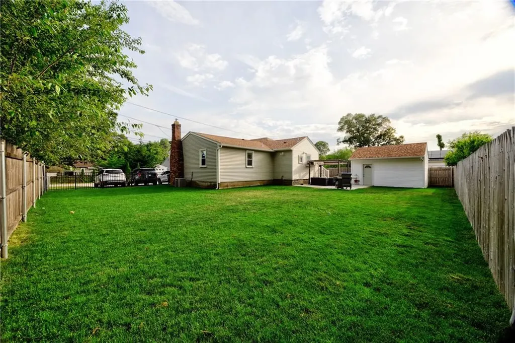 149 Pinehurst Avenue Warwick RI 02889