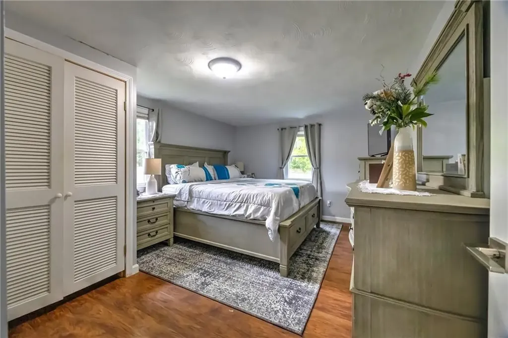 149 Pinehurst Avenue Warwick RI 02889
