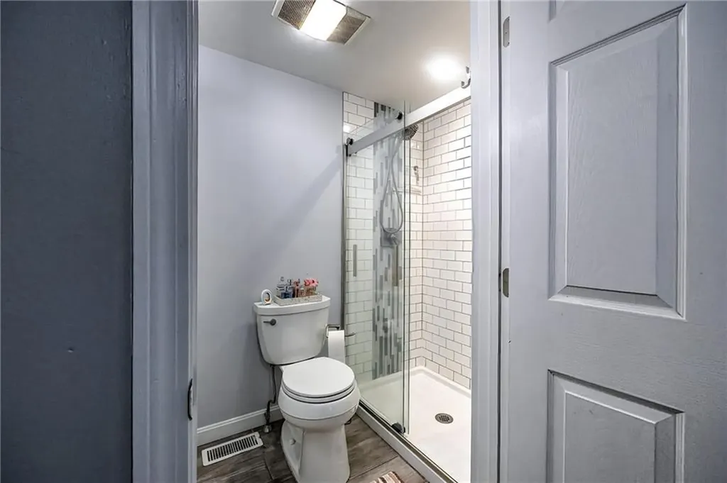149 Pinehurst Avenue Warwick RI 02889