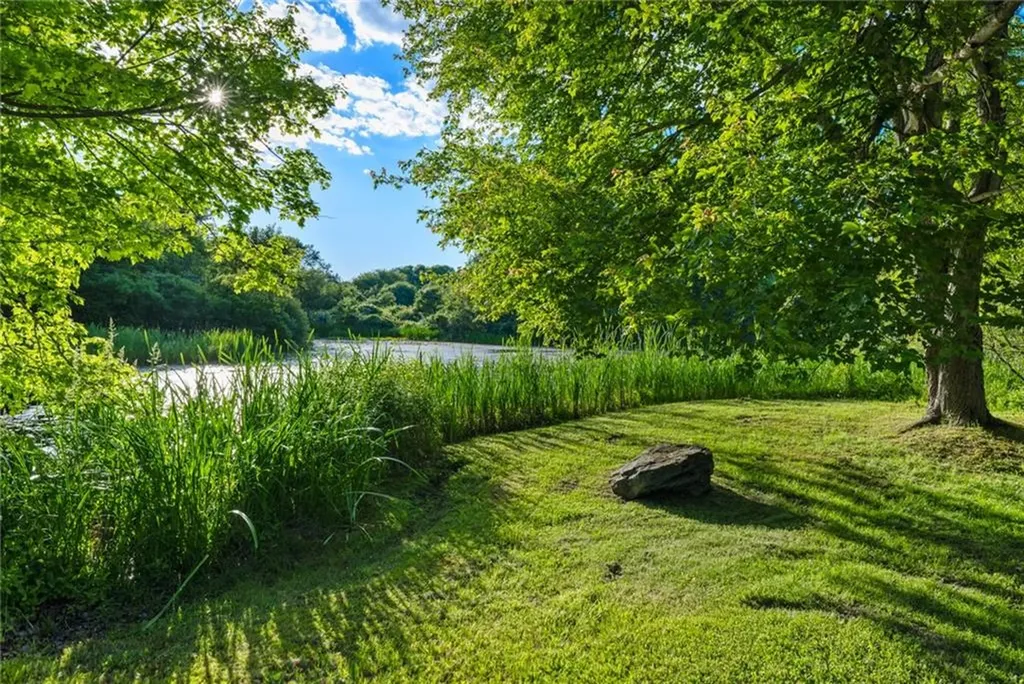 441 W Main Road Little Compton RI 02837