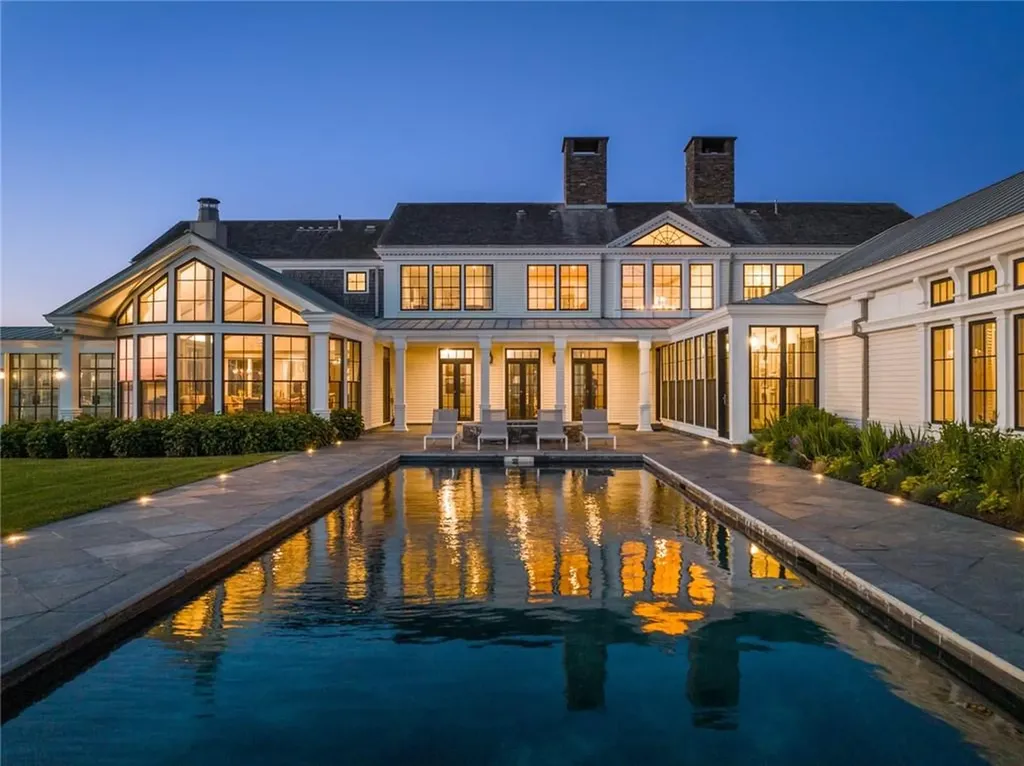 441 W Main Road Little Compton RI 02837