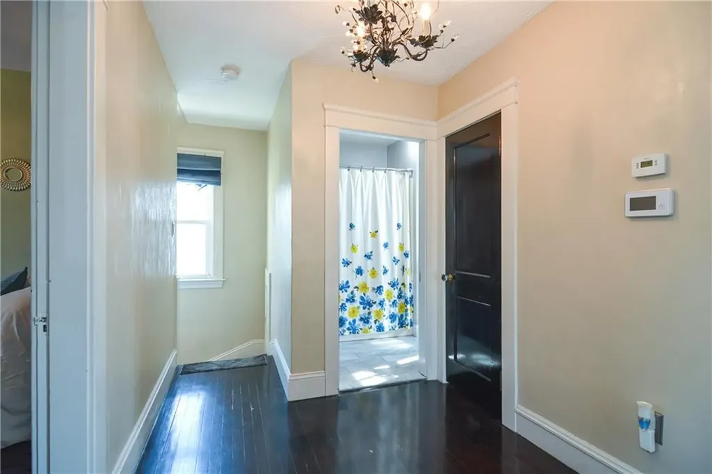 7 Felsmere Avenue Pawtucket RI 02861
