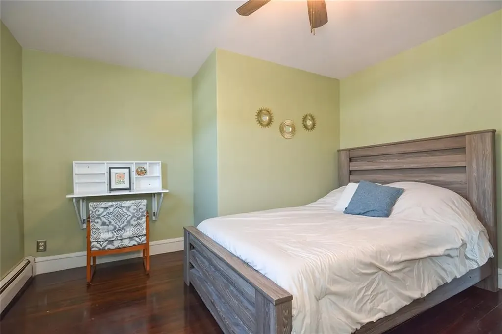 7 Felsmere Avenue Pawtucket RI 02861