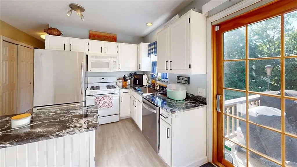103 Crestwood Drive West Warwick RI 02893