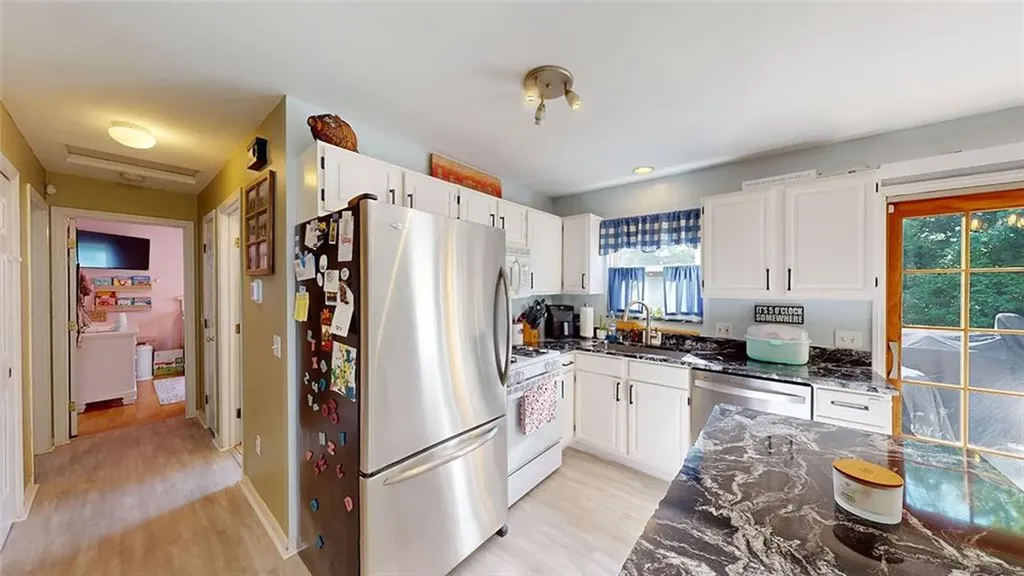 103 Crestwood Drive West Warwick RI 02893