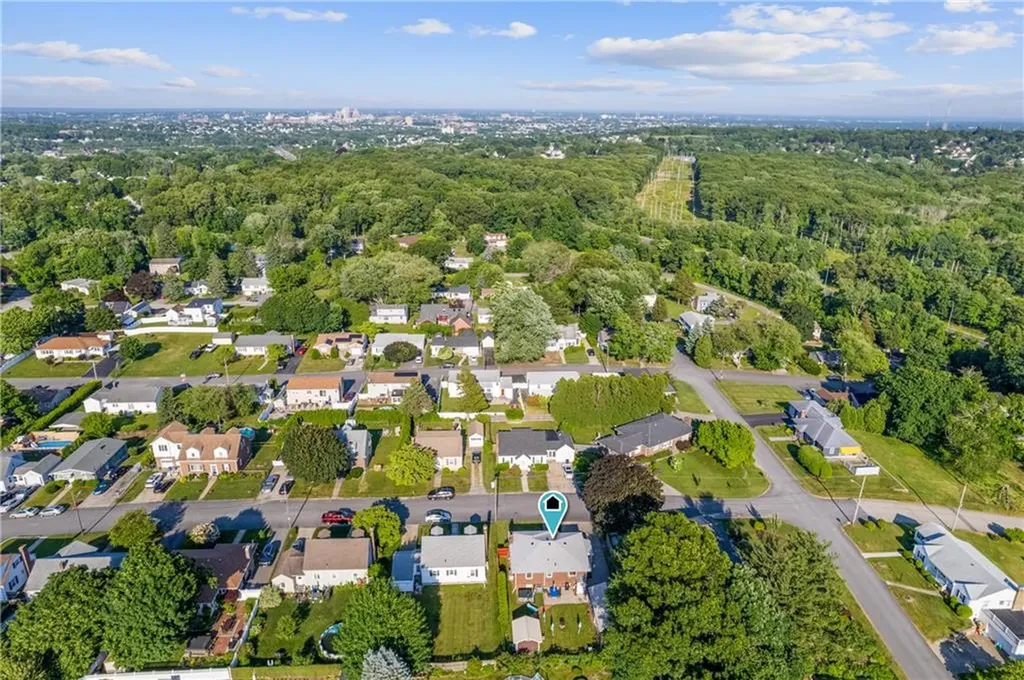 19 Brentwood Drive Johnston RI 02919