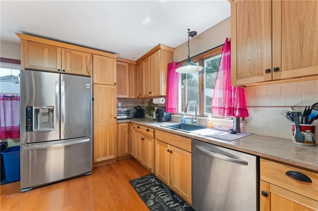 19 Brentwood Drive Johnston RI 02919