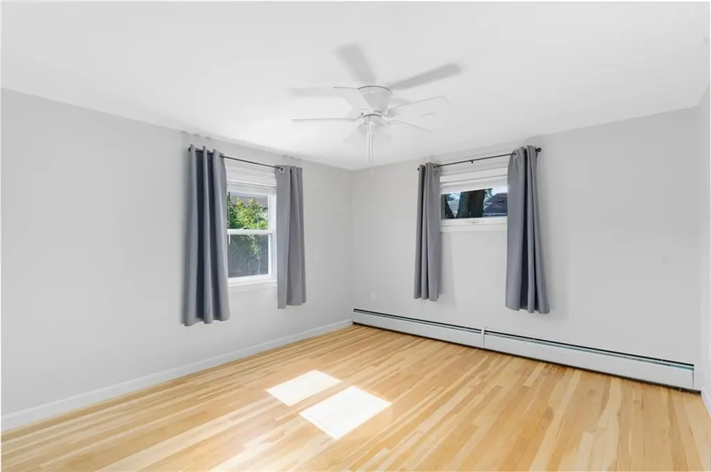 122 Fairfield Avenue Woonsocket RI 02895