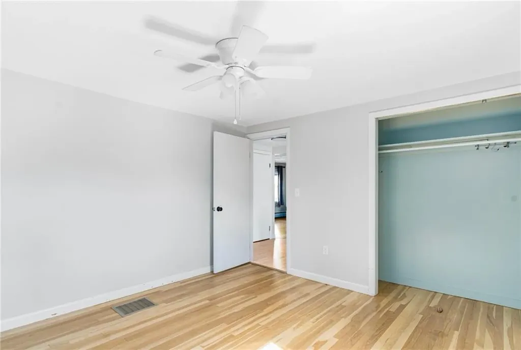 122 Fairfield Avenue Woonsocket RI 02895
