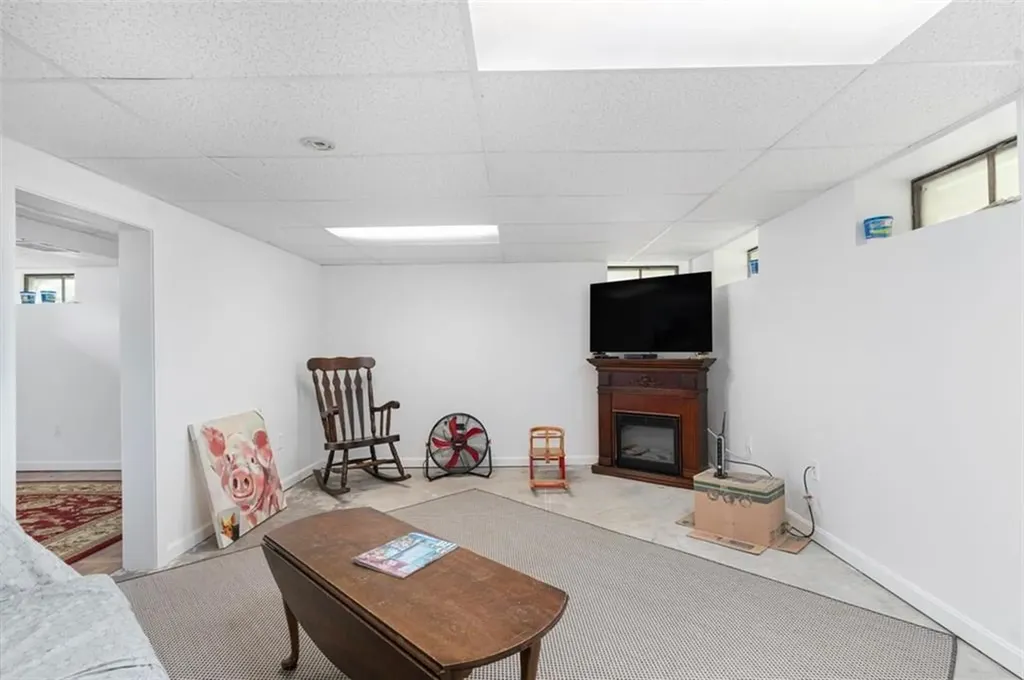 144 Blackrock Road Coventry RI 02816