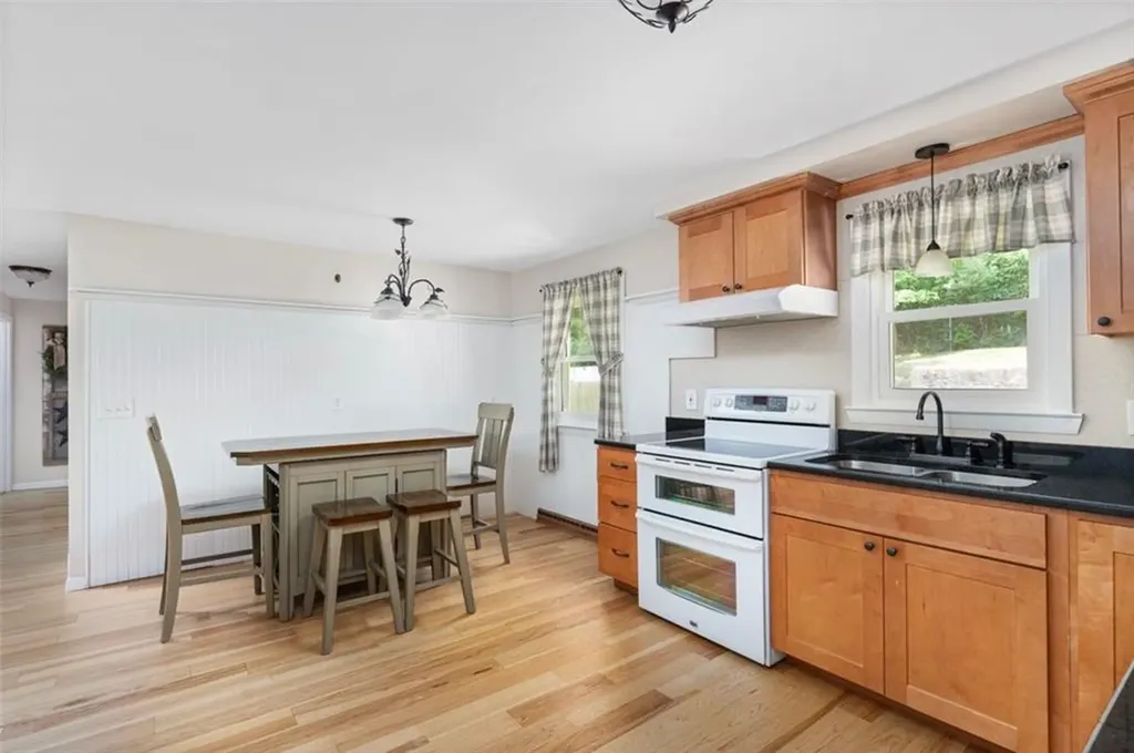 144 Blackrock Road Coventry RI 02816