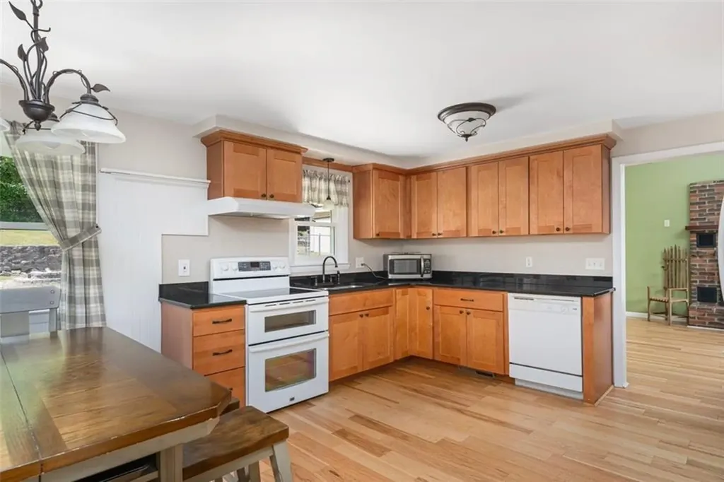 144 Blackrock Road Coventry RI 02816