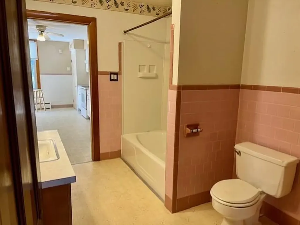 222 Carrington Avenue Woonsocket RI 02895