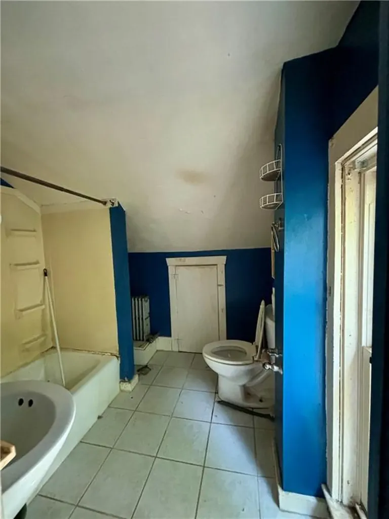 18 Kernick Street Warwick RI 02886