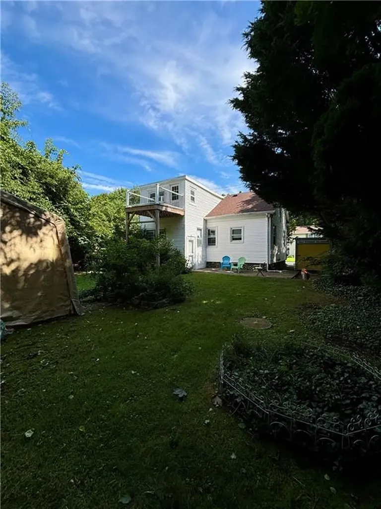 18 Kernick Street Warwick RI 02886