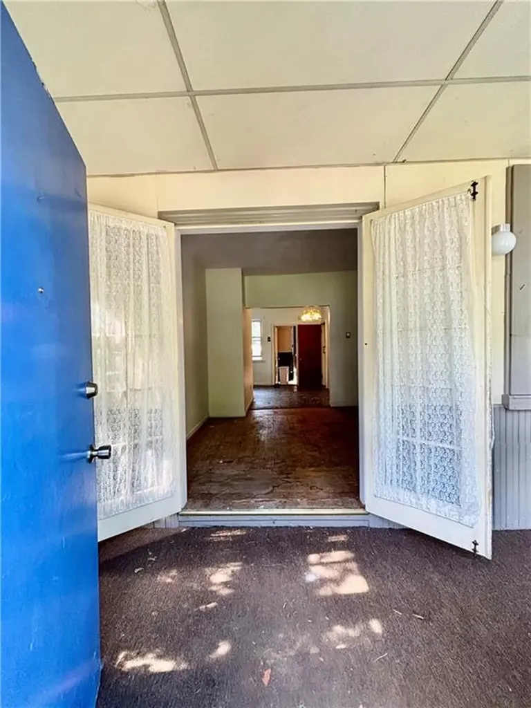 18 Kernick Street Warwick RI 02886
