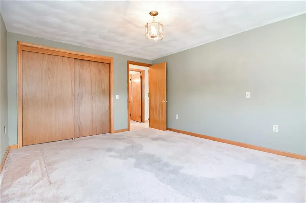 273 State Street Bristol RI 02809