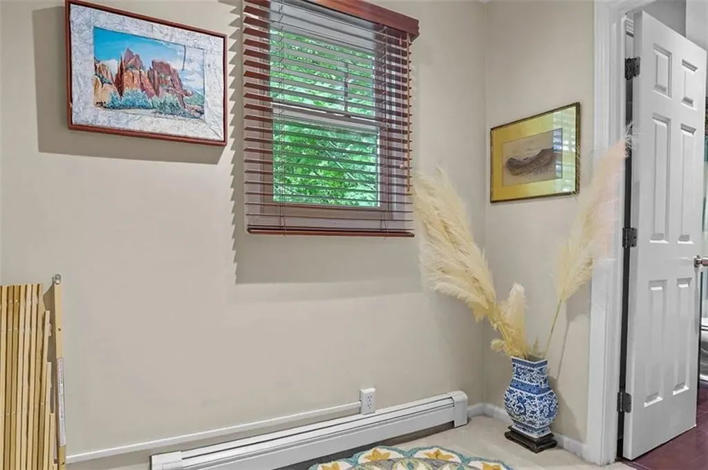 48 Thurston Avenue Newport RI 02840