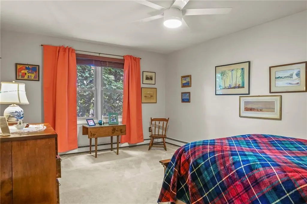 48 Thurston Avenue Newport RI 02840