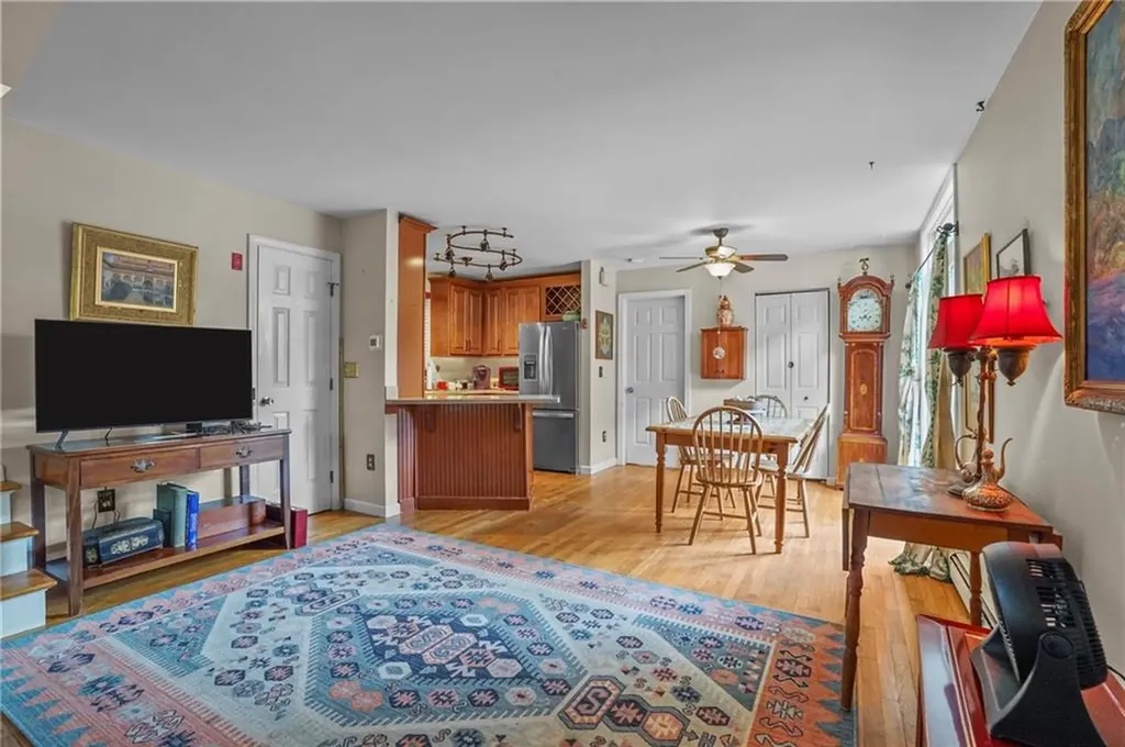 48 Thurston Avenue Newport RI 02840
