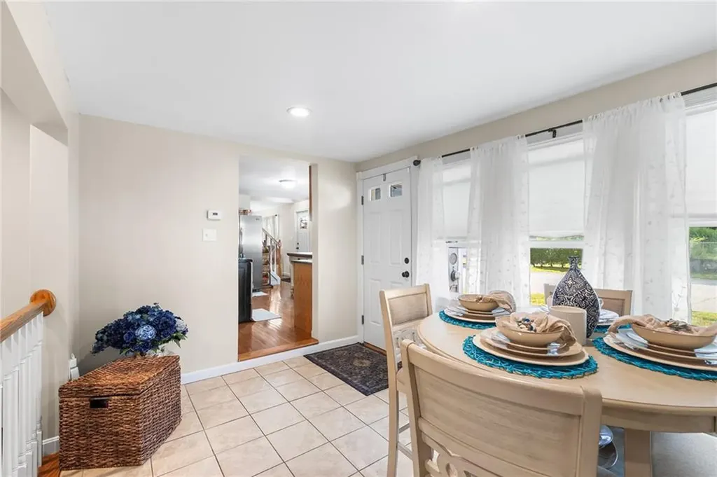 82 Phillips Street Woonsocket RI 02895