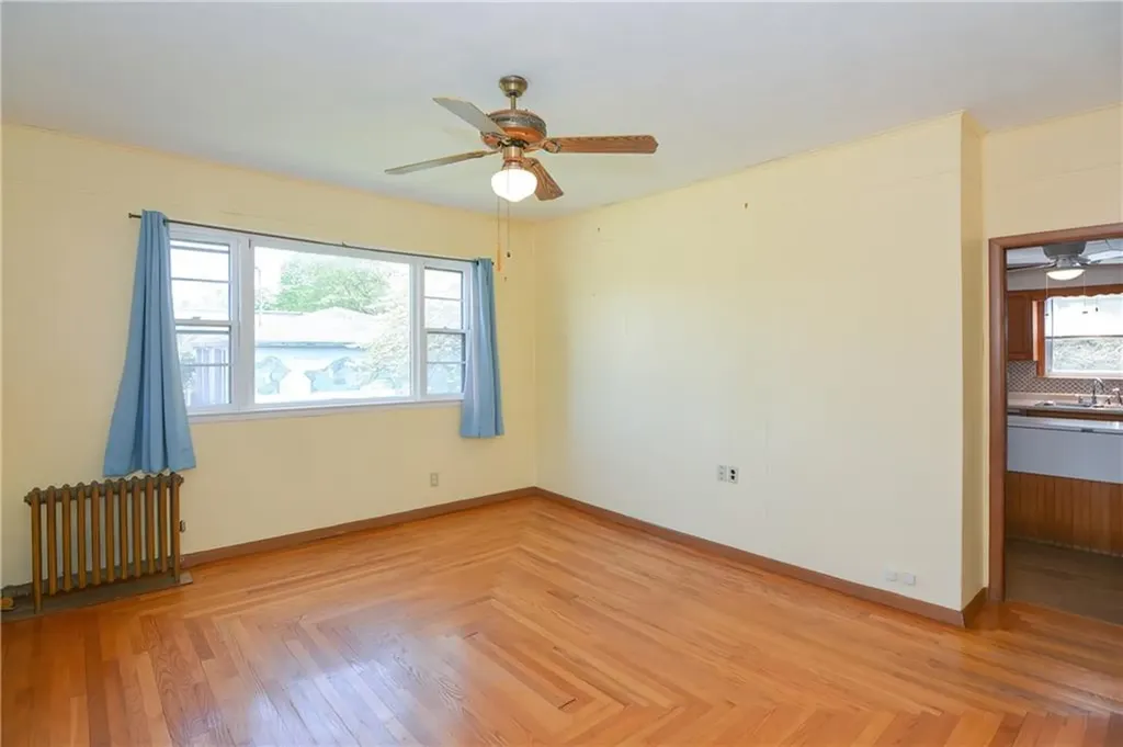 24 Walker Street Lincoln RI 02865