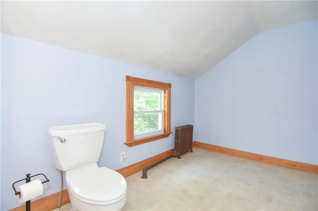 24 Walker Street Lincoln RI 02865