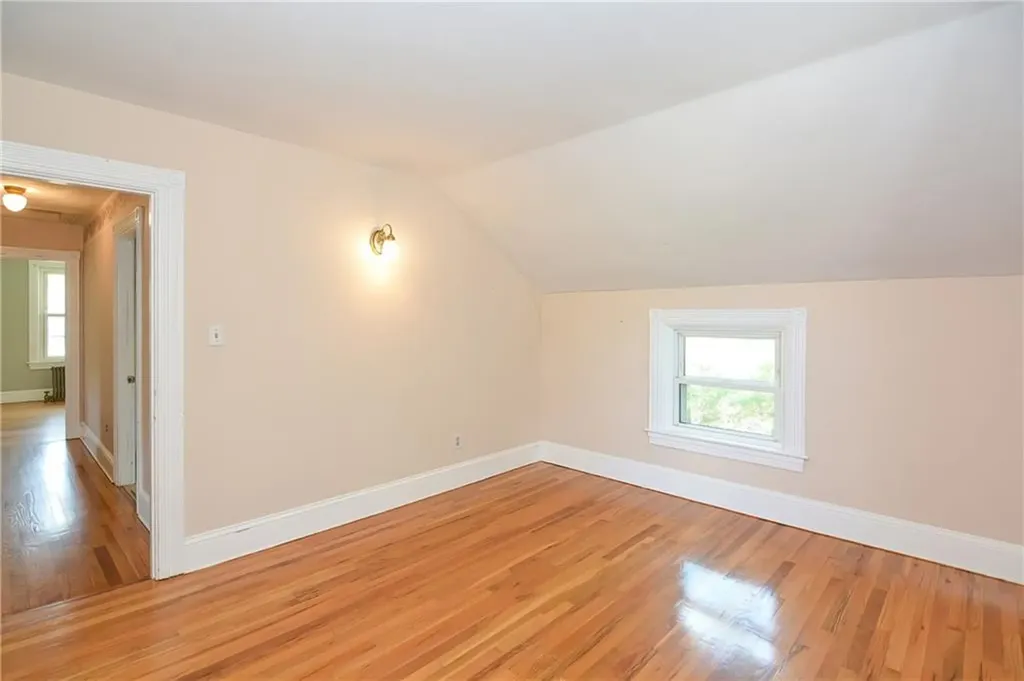 24 Walker Street Lincoln RI 02865