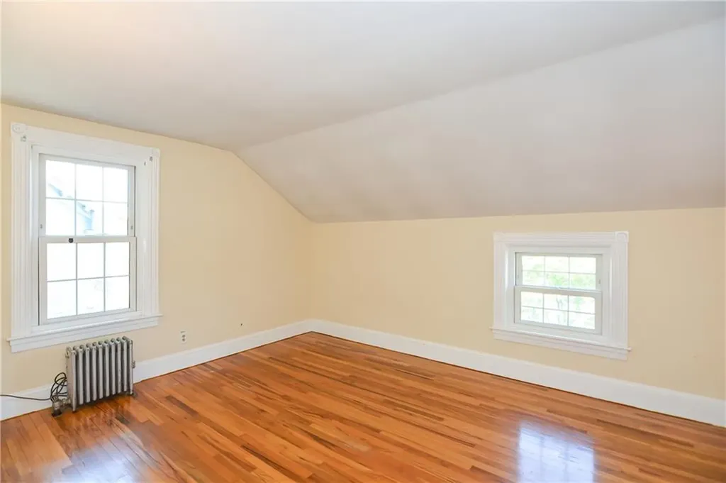 24 Walker Street Lincoln RI 02865